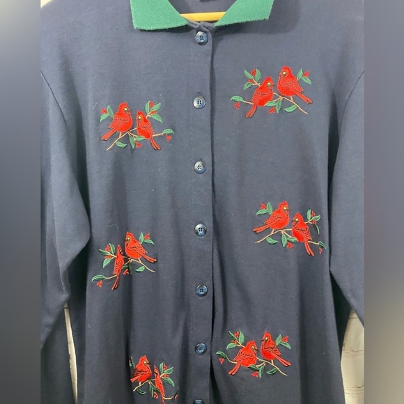 Bon Worth Knit Top Womens Size Medium Blue Christmas Red Cardinal Embroidered - Picture 3 of 8